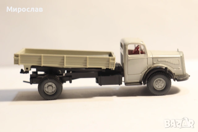WIKING H0 1/87 MERCEDES КАМИОН МОДЕЛ САМОСВАЛ, снимка 6 - Колекции - 53201026