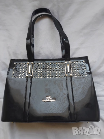 Farfalla Rosso 100% оригинална черна дамска чанта , снимка 4 - Чанти - 52946473