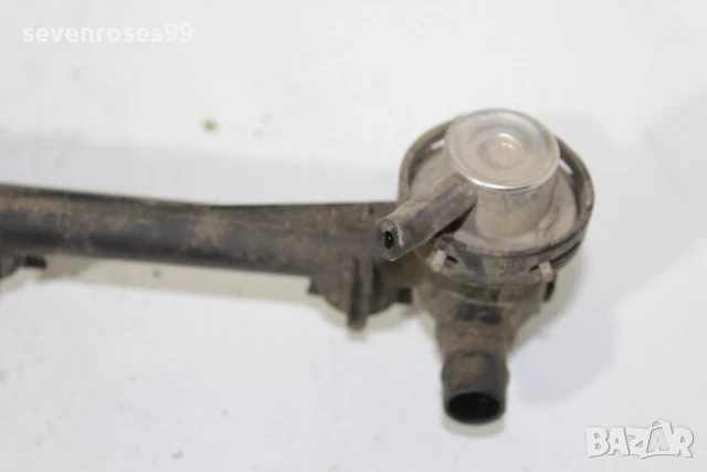 Горивна рейка Рено Меган Сценик 1998 1.6i Renault Megane Scenic  7700864726, снимка 5 - Части - 50846857