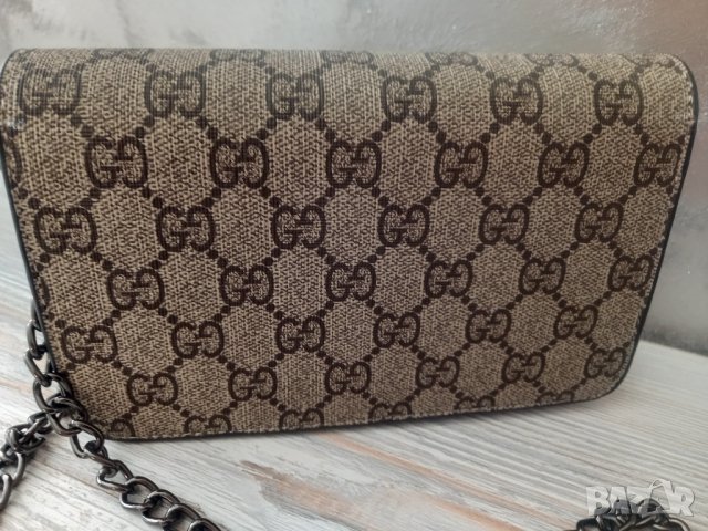 Gucci - малка дамска чанта, снимка 4 - Чанти - 44209753