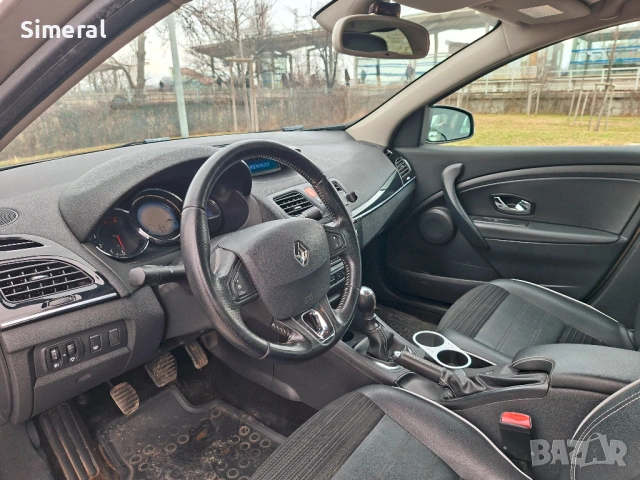 Renault Megane / Fluence 1.5 dci 110 к.с Facelift , снимка 11 - Автомобили и джипове - 53421209