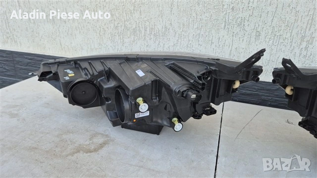 Ляв и десен фар Ford Transit Custom Full Led година 2024 2025 2026 код PZ3113E014CB, PZ3113E015CB , снимка 8 - Аксесоари и консумативи - 53861973