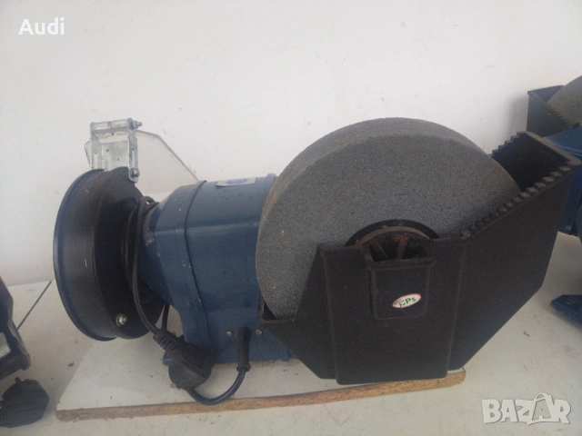 Имам налични 3 броя Шмиргел точило Цена за брой 150€ / тел. 0897553557  мощност: 250W/400W Може да и, снимка 8 - Шлайфмашини - 53665449