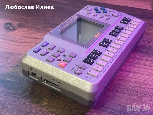 Yamaha QY-70 Синтезатор, Groovebox, Sequencer, снимка 2 - Синтезатори - 55824942