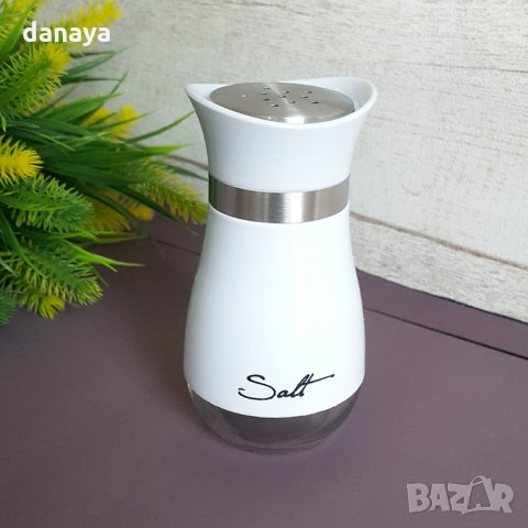 2457 Бурканче за подправки солничка Salt