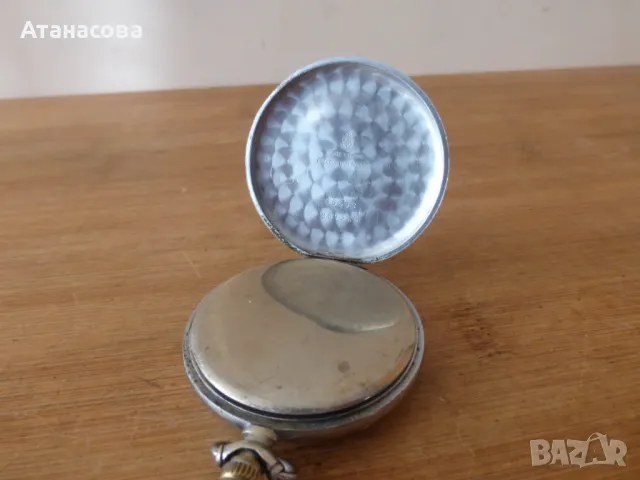 Швейцарски джобен часовник Мovado Сhronometre 1920 г, снимка 7 - Антикварни и старинни предмети - 48723205