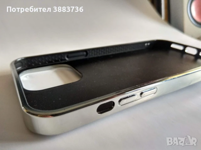 Калъф за iPhone 16 Pro-змийска кожа и корона, снимка 7 - Apple iPhone - 50565034