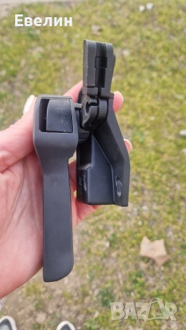 дръжка с жило за отваряне на преден капак VW Touran 2006г, снимка 5 - Части - 53770268