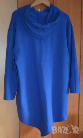 👕 Дамска асиметрична тъмносиня спортна туника с качулка, камъни и цип; 2XL÷4XL, снимка 3 - Блузи с дълъг ръкав и пуловери - 43085724