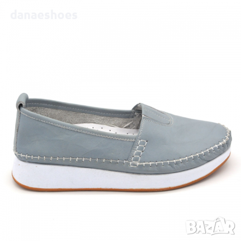 Дамски обувки от естествена кожа без връзки в бебешко синьо, снимка 2 - Дамски ежедневни обувки - 36146632