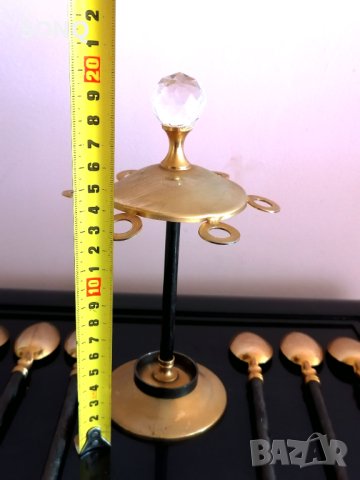 Невероятно Красив Позлатен Комплект-Лъжици На Стойка, снимка 8 - Антикварни и старинни предмети - 41336404