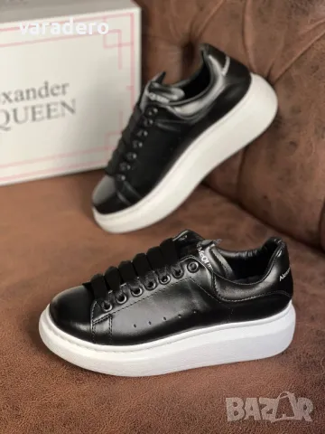 Дамски маратонки Alexander Mcqueen , снимка 4 - Маратонки - 47609162