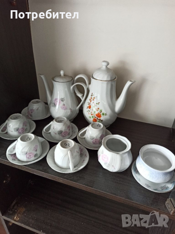 Български порцеланов сервиз