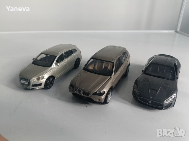 Умалени модели на легендарни автомобили, снимка 3 - Коли, камиони, мотори, писти - 52204389