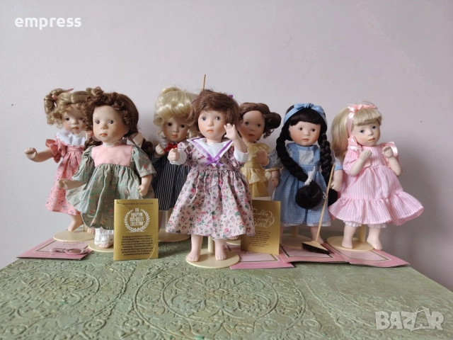 Седем порцеланови кукли Franklin Heirloom Dolls , снимка 12 - Колекции - 52854276
