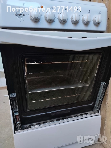 Готварска печка Индезит, снимка 4 - Печки, фурни - 53638824