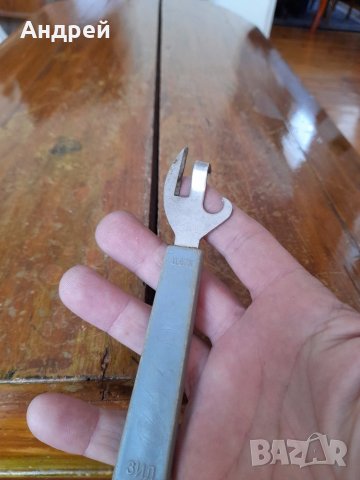 Стара отварачка за консерви #13, снимка 2 - Други ценни предмети - 41679534