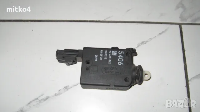 машинка за централно за опел астра г