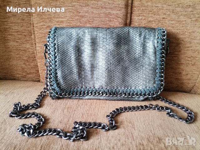Дамска сива чанта, снимка 5 - Чанти - 42712540