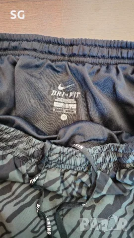 Шорти Nike , серия Running , снимка 5 - Спортни дрехи, екипи - 55724634