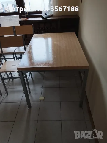 кухненска маса със столове