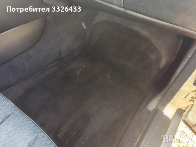 Перфектен черен салон за Мерцедес 190 , снимка 12 - Автомобили и джипове - 53665078