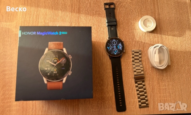 Часовник Honor MagicWatch 2 (46mm) – Отличен, комплект с 3 каишки, снимка 2 - Смарт гривни - 52424858