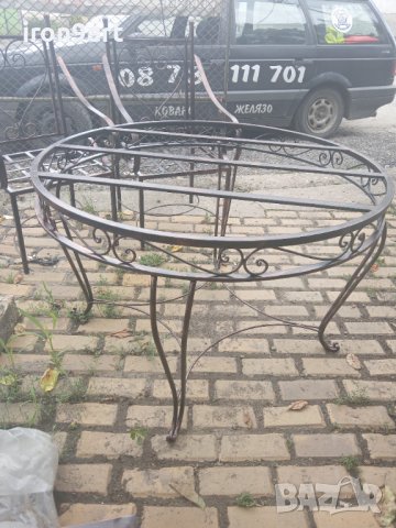 Маси , пейки , столове и градински мебели от ковано желязо