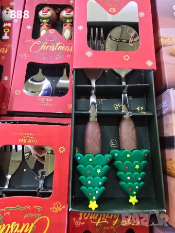 коледни прибори за хранене , снимка 3 - Прибори за хранене, готвене и сервиране - 52419809