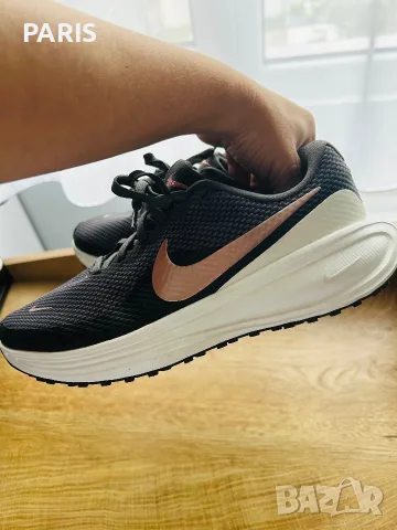 Nike-38.5-маратонки за бягане, снимка 3 - Маратонки - 55925294