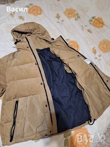 Оригинално зимно яке на Hugo Boss L Промо 90лв.