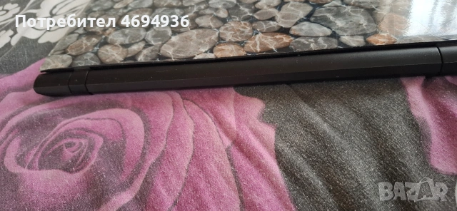 Лаптоп Toshiba Satellite C55-C-тъчскрийн Intel Pentium Quad-Core N3700 (2.40GHz) 8GB , снимка 3 - Лаптопи за дома - 53054293