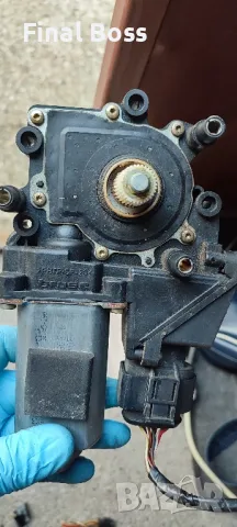 Audi A8 D2 Ел. машинка за заден десен прозорец , снимка 4 - Части - 50165808