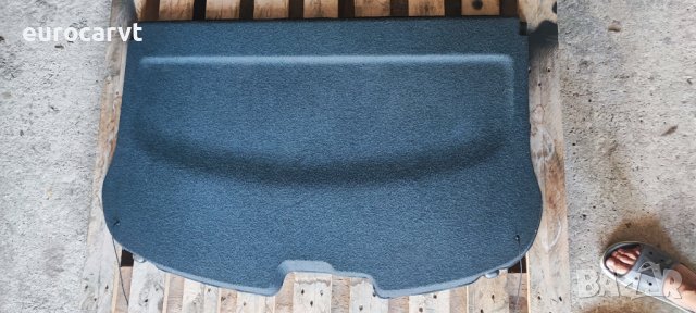 кора багажник Toyota Avensis T25