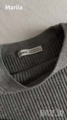 Елегантен еластичен полуголф Pull&Bear – мека вискоза, много удобен, снимка 3 - Блузи с дълъг ръкав и пуловери - 52897094