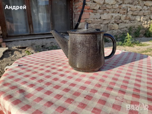 Стар емайлиран чайник #29