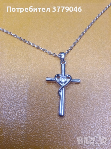 Колие с кръстче , снимка 5 - Колиета, медальони, синджири - 51811295
