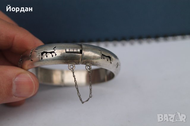 Дамска сребърна гривна, снимка 2 - Гривни - 38883436