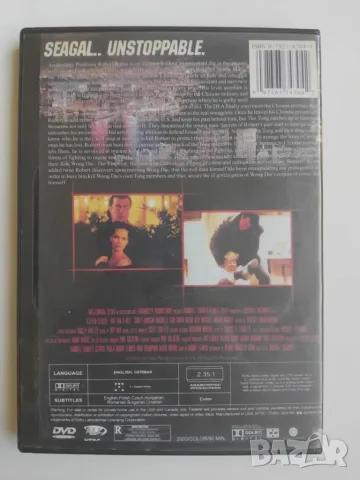 Out for a kill - Steven Segal - диск с филм / английски език, снимка 2 - DVD филми - 55754984