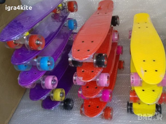 Черен светещ пениборд много модели скейтборд skateboard pennyboard, снимка 12 - Скейтборд, ховърборд, уейвборд - 35773988