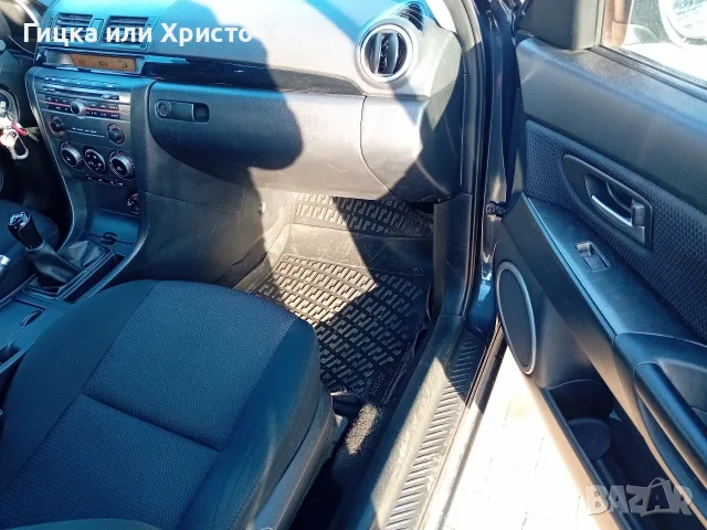 Mazda3 1.6i АГУ Климатроник , снимка 6 - Автомобили и джипове - 56138740