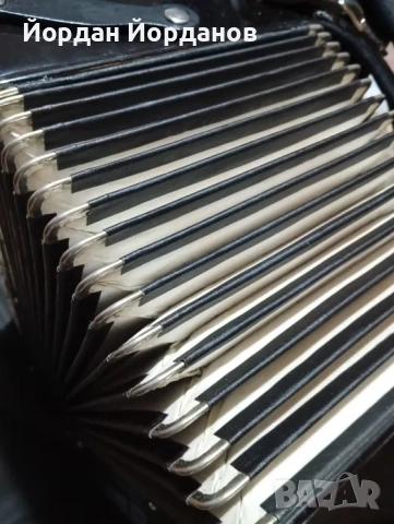 продавам Акордеон, снимка 2 - Акордеони - 52477973