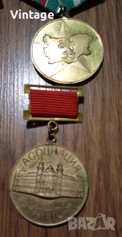 Български ордени медали, снимка 7 - Антикварни и старинни предмети - 56105807