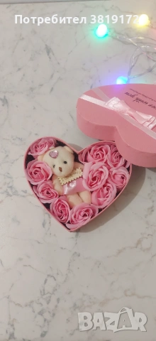 Изкуствени рози, кутии с цветя, кошници, снимка 9 - Изкуствени цветя - 53838617