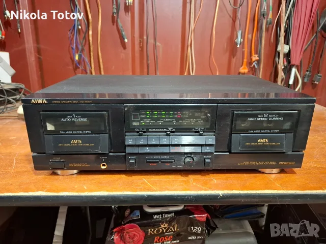 Продава се двукасетен дек Aiwa AD-WX717Z. 