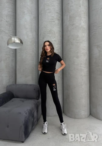 Дамски комплект от две части  