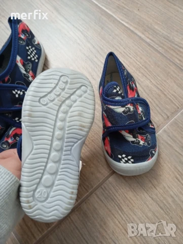 Детски пантофи , снимка 3 - Детски пантофи - 50444575