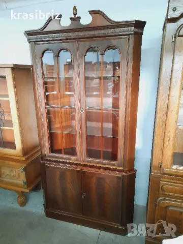 Масивна Ъглова Витрина -внос от Германия , снимка 2 - Други - 48317786