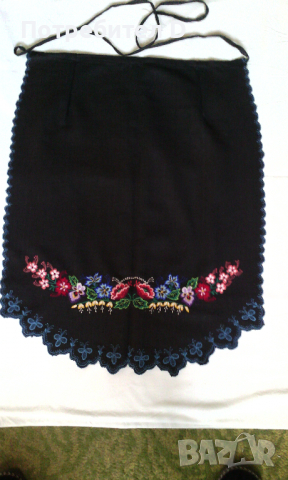 Престилка от народна носия, вълнена, нова, 56/70см., престилки