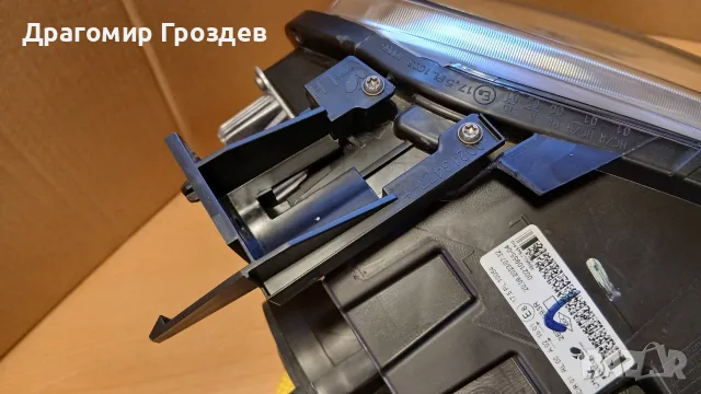 Оригинален ляв фар за Renault Twingo III Facelift / Рено Туинго 3 (2019-2024), снимка 13 - Части - 55996226